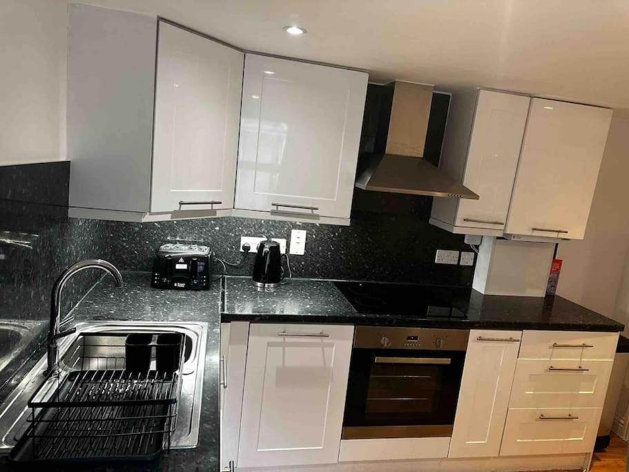 Amazing 2Bed2Bath Edgeware Apartment London Luaran gambar
